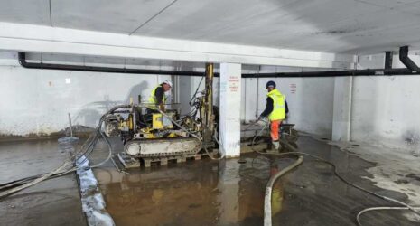 Trysková injektáž v parkovacím domě v Orlové